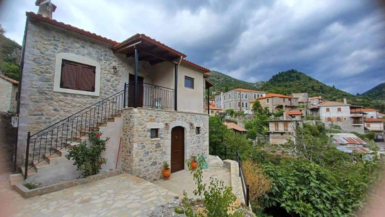Rodanthe'S Guest House Stemnitsa Exterior photo