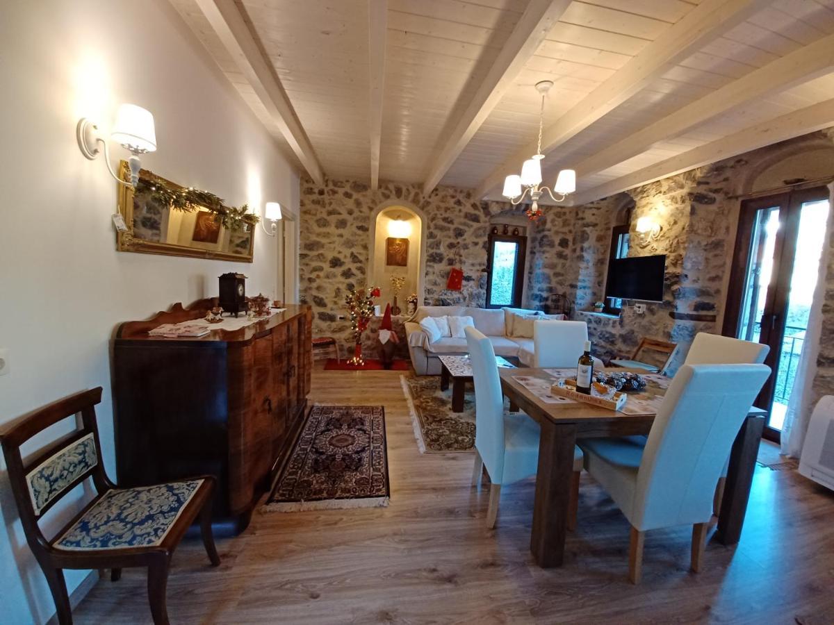 Rodanthe'S Guest House Stemnitsa Exterior photo